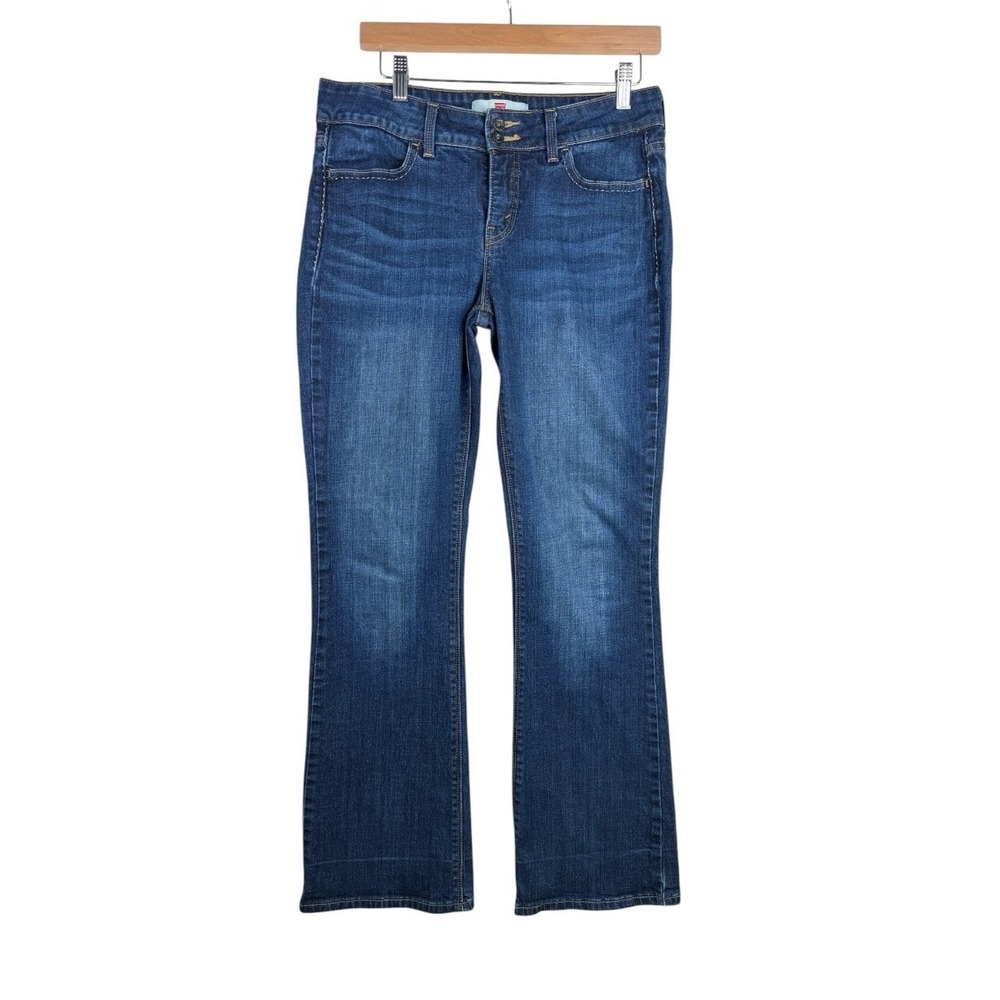 Levi's Women's 526 Slender Bootcut Jeans size 8 Blue Denim